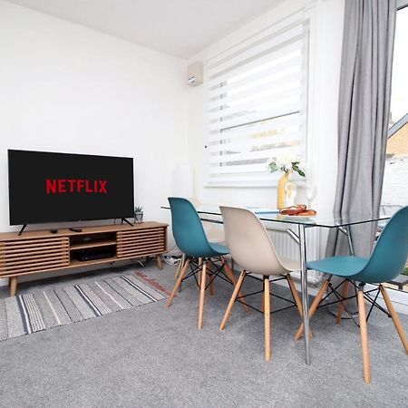 K Suites - Selkirk Street Cheltenham Eksteriør billede