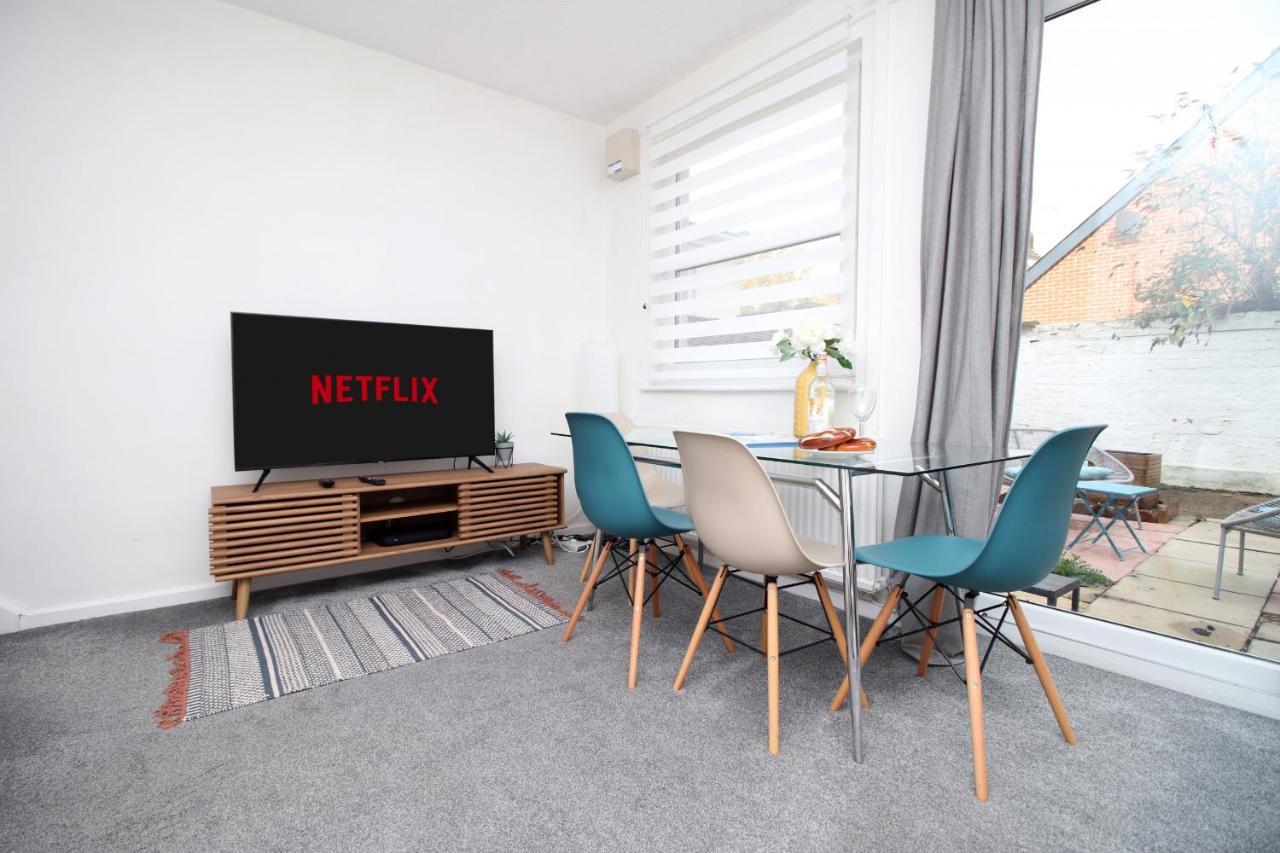 K Suites - Selkirk Street Cheltenham Eksteriør billede